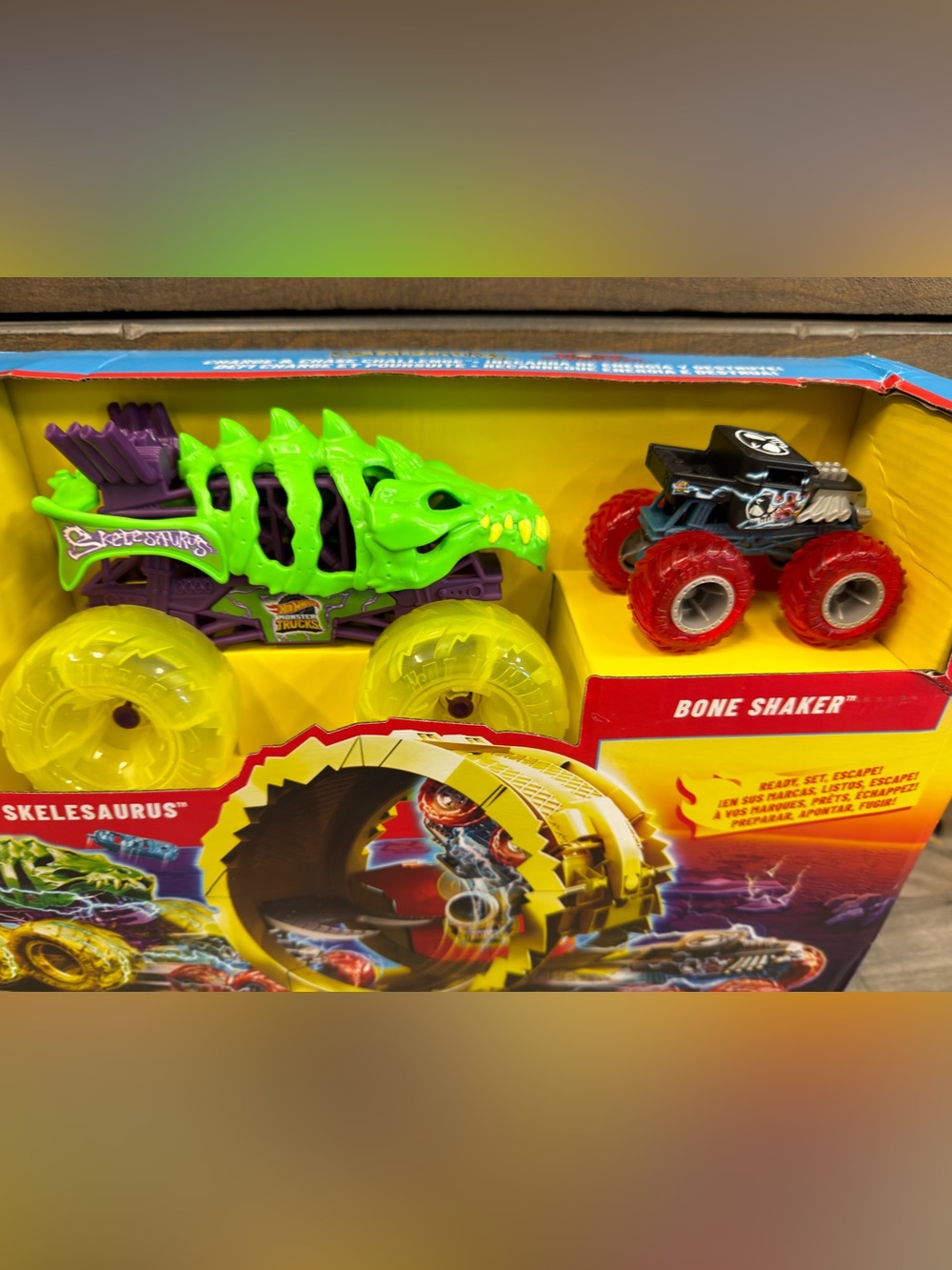 Hot Wheels Monster Trucks Power Smashers Charge & Chase Challenge Track Set NIB - Picture 3 of 9